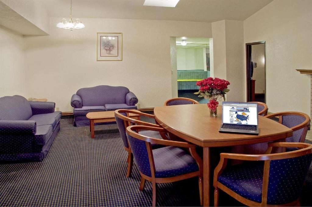 Americas Best Value Inn & Suites Los Angeles Downtown Sw Exterior photo